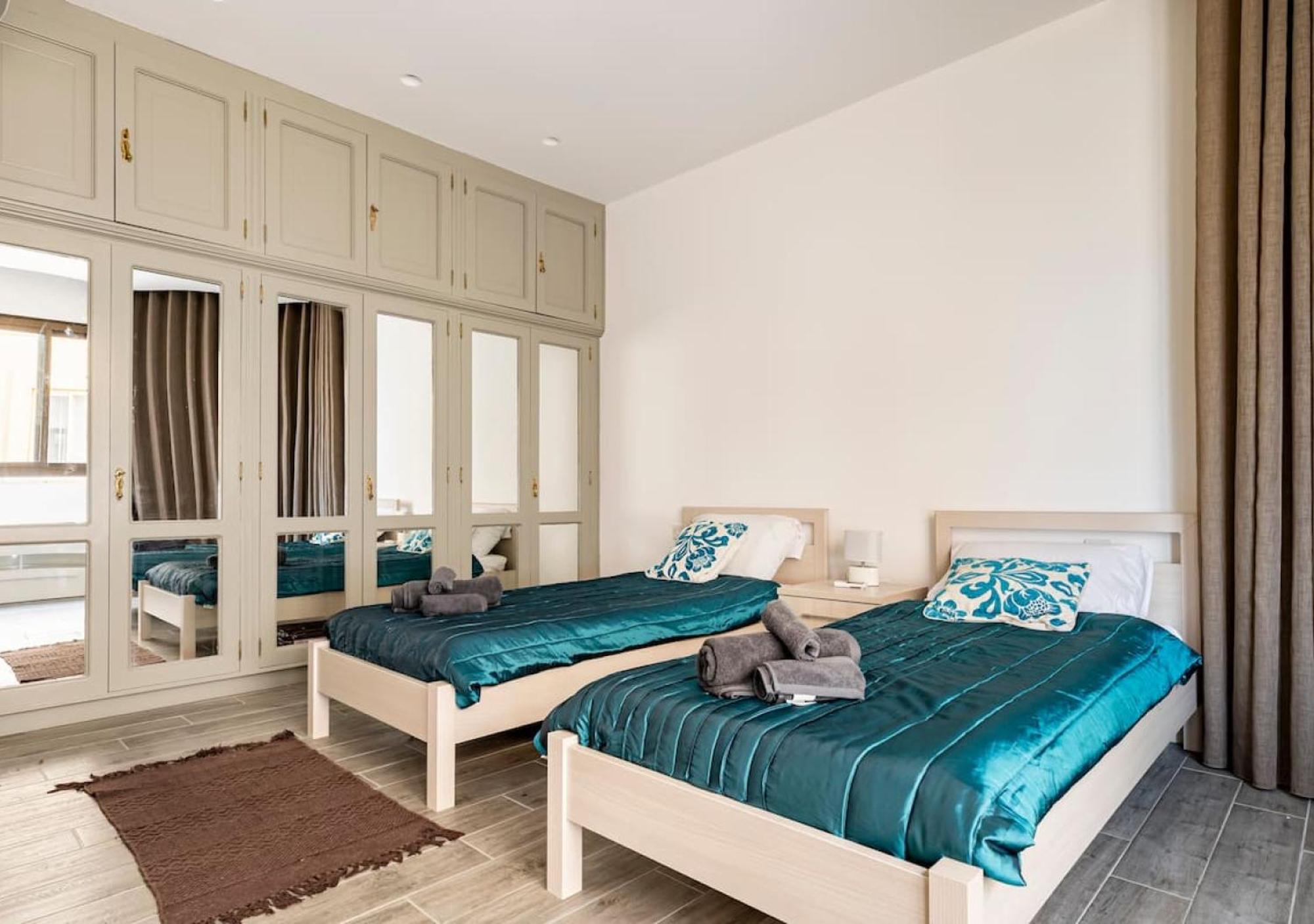 Sea View Luxury Haven Living & 3Bedrooms Seafront Sliema Luaran gambar